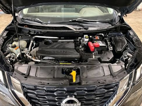 Used 2023 Nissan Rogue SV FWD image 10