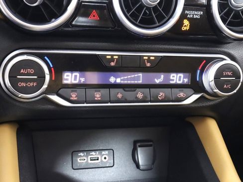 Used 2020 Nissan Sentra SV w/ SV Premium Package image 20