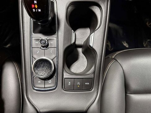 Used 2021 Cadillac XT4 Sport image 13