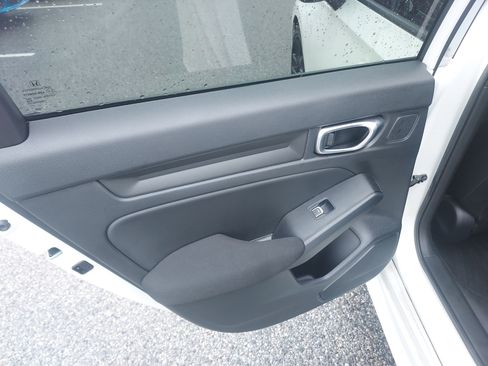 Used 2024 Honda Civic Sport image 13