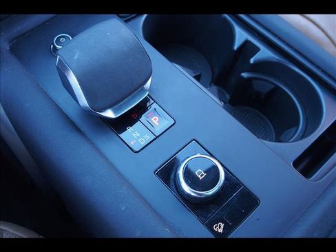 Used 2023 Land Rover Discovery HSE R-Dynamic image 25