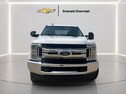 Used 2019 Ford F250 XLT AWD/4WD image 3