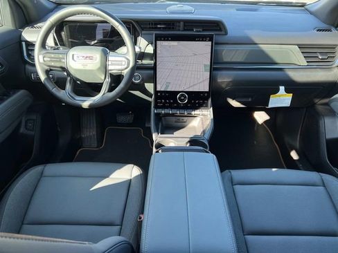 New 2026 GMC Terrain AT4 w/ Convenience Package III image 12