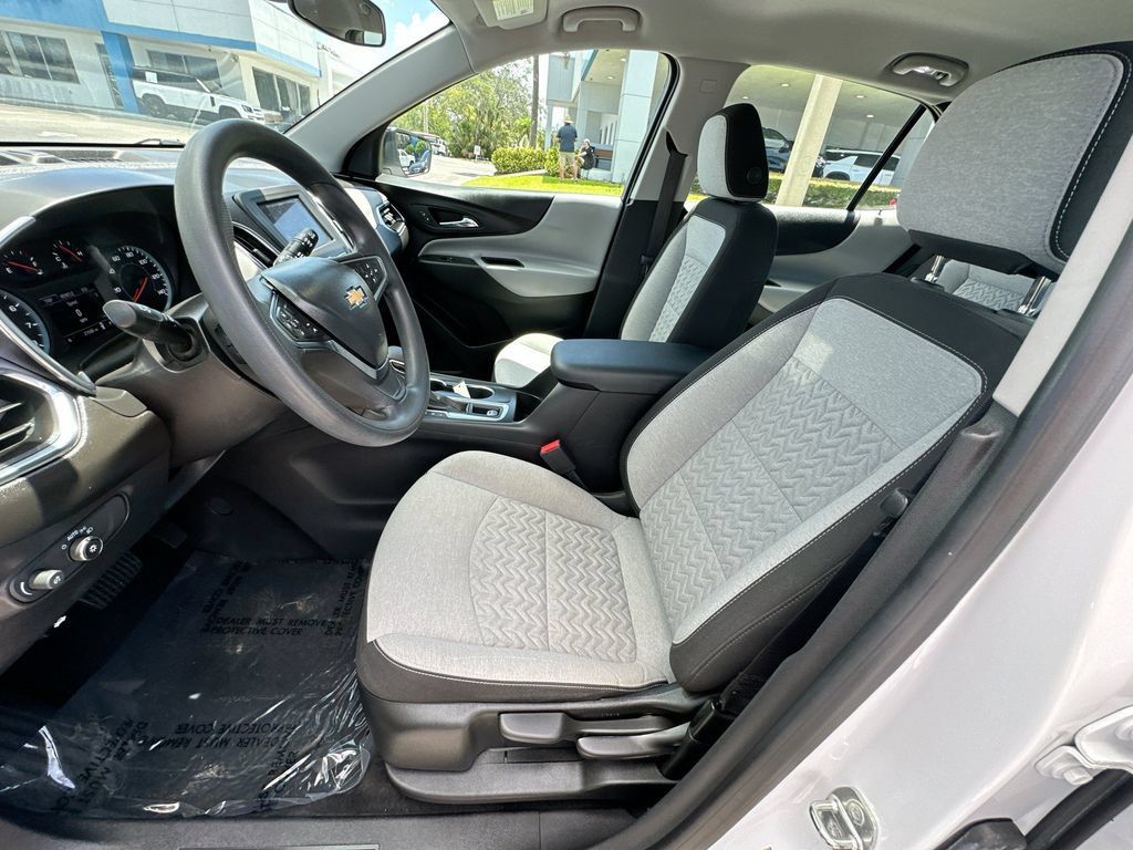 Certified 2024 Chevrolet Equinox LS w/ Sport Edition FWD image 19