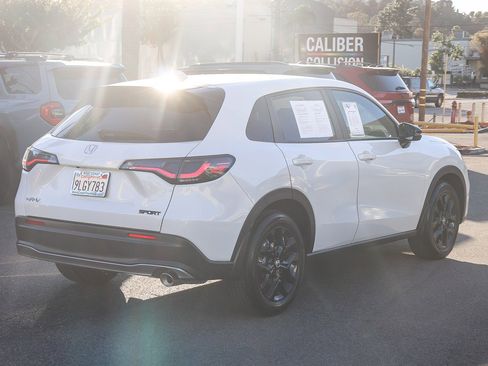 Used 2024 Honda HR-V Sport image 7