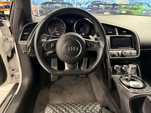 Used 2014 Audi R8 V10 plus image 15