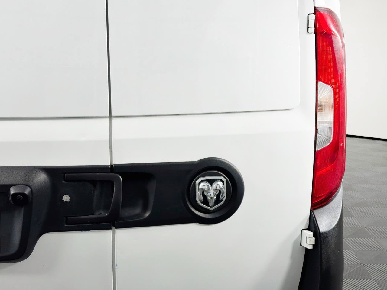 Used 2021 RAM ProMaster City Tradesman FWD image 22