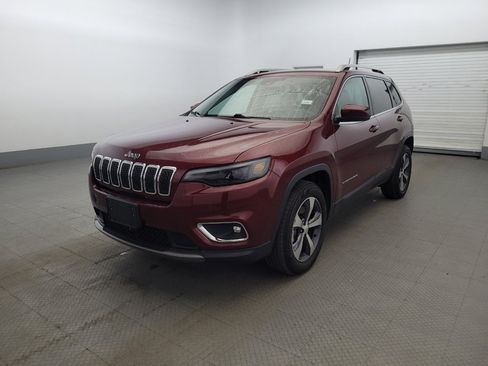 Used 2019 Jeep Cherokee Limited w/ Luxury Group AWD/4WD image 2