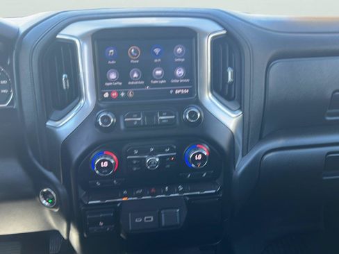 Used 2021 Chevrolet Silverado 1500 RST w/ Z71 Off-Road Package AWD/4WD image 10