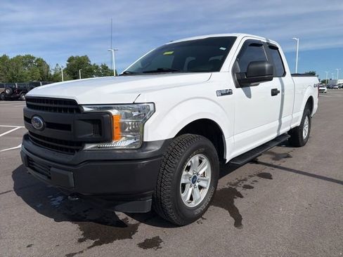 Used 2018 Ford F150 XL w/ Equipment Group 101A Mid AWD/4WD image 2