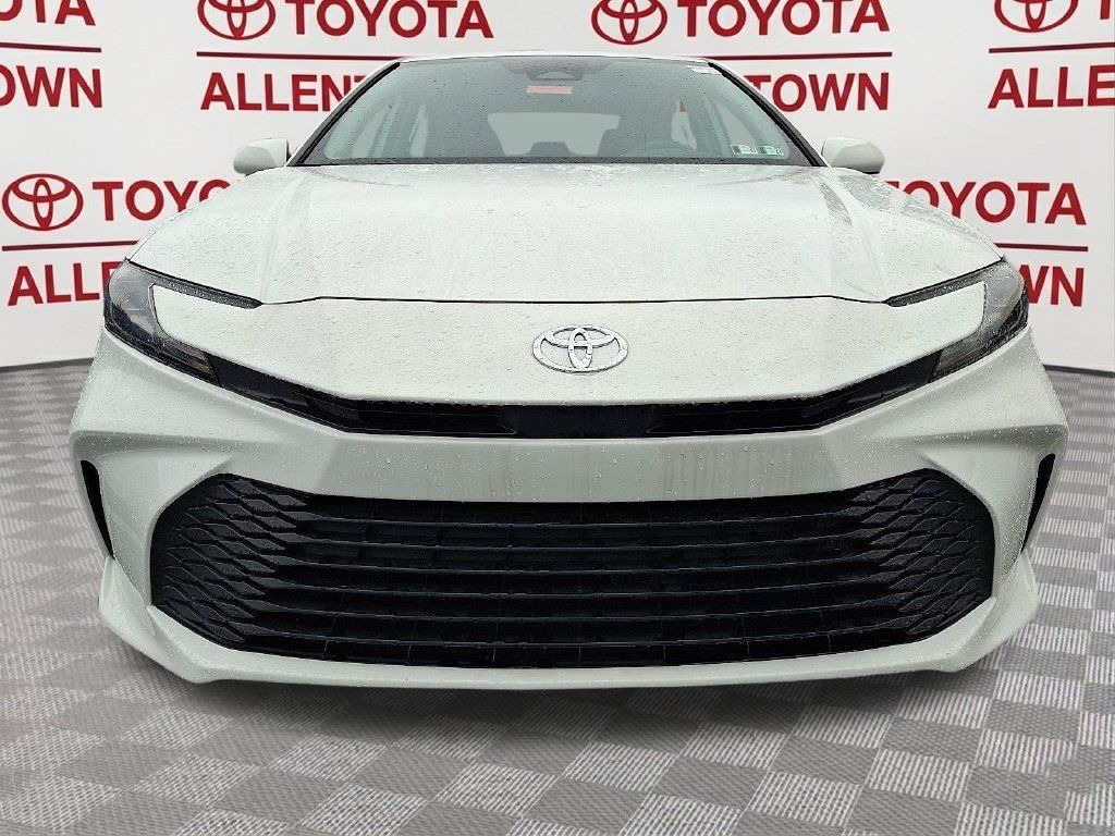 Used 2025 Toyota Camry LE FWD image 2