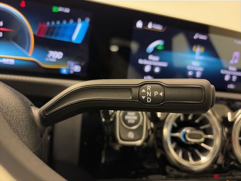 Certified 2022 Mercedes-Benz CLA 35 AMG 4MATIC image 20