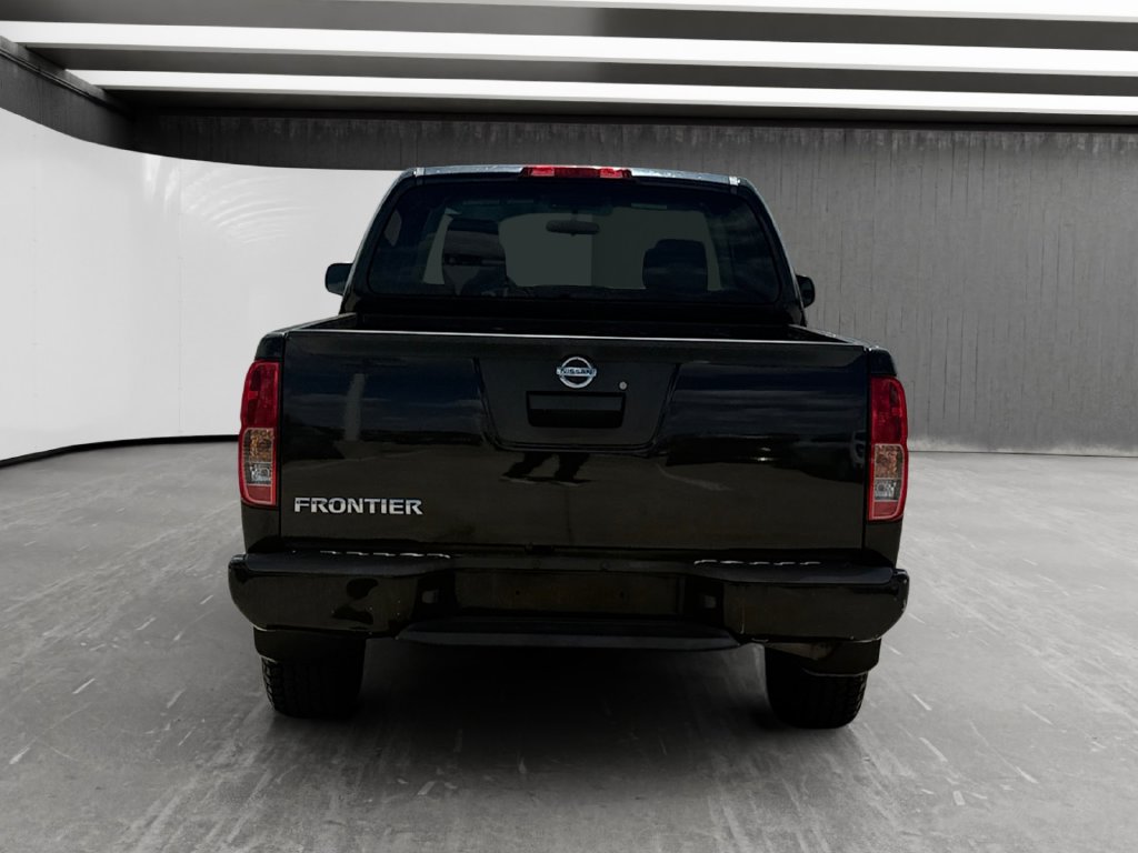 Used 2021 Nissan Frontier S RWD image 4
