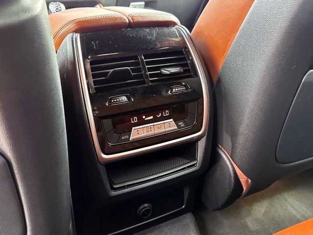 Certified 2023 BMW X6 xDrive40i w/ M Sport Package AWD/4WD image 16