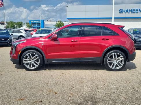 Certified 2023 Cadillac XT4 Sport w/ Sun And Sound Package AWD/4WD image 7
