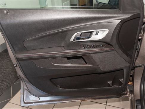 Used 2012 Chevrolet Equinox LT w/ Driver Convenience Package image 8