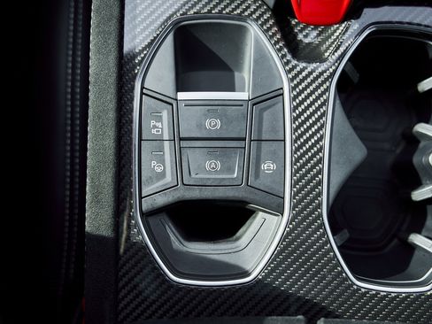 Used 2024 Lamborghini Urus Performante image 73