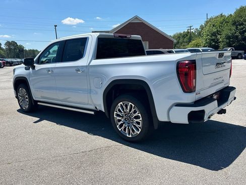 New 2026 GMC Sierra 1500 Denali Ultimate AWD/4WD image 8