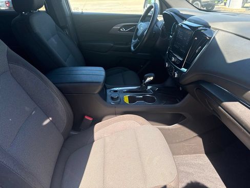 Used 2023 Chevrolet Traverse LT w/ Rear Camera Mirror Package AWD/4WD image 36