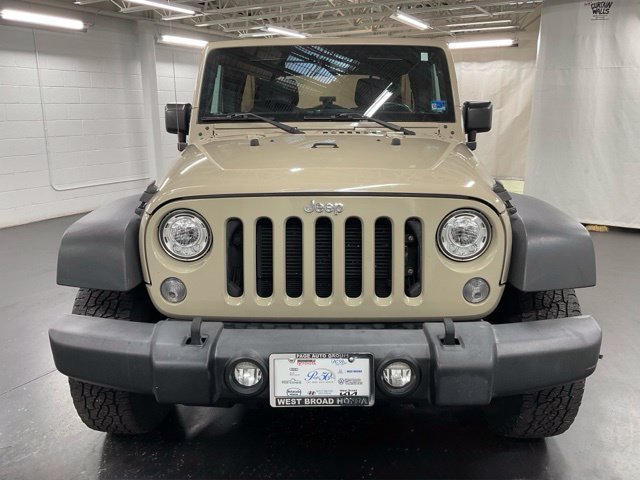 Used 2018 Jeep Wrangler Unlimited Sport S AWD/4WD image 3