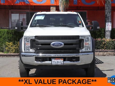 Used 2017 Ford F450 XL w/ Power Equipment Group RWD image 3