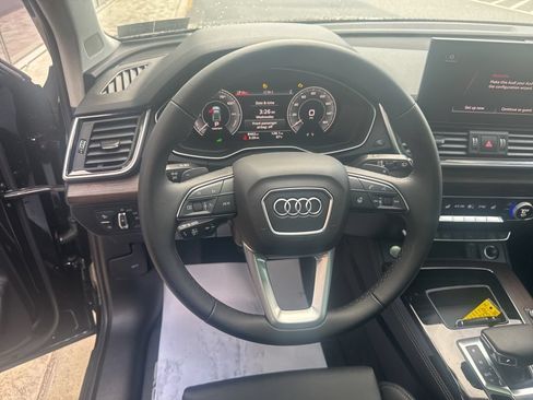 Certified 2024 Audi Q5 e Premium Plus AWD/4WD image 31