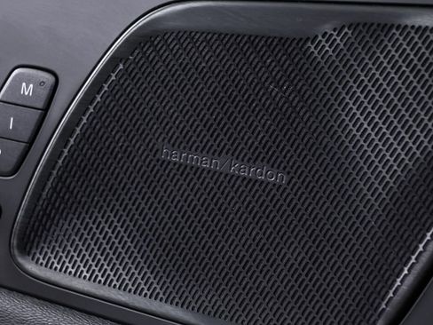 Used 2019 Volvo XC60 T5 Inscription w/ Protection Package Premier image 8