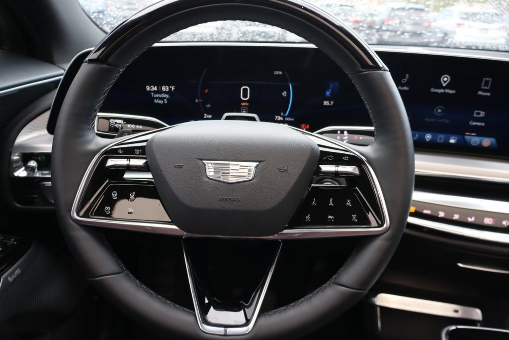 Used 2024 Cadillac Lyriq Sport RWD image 6