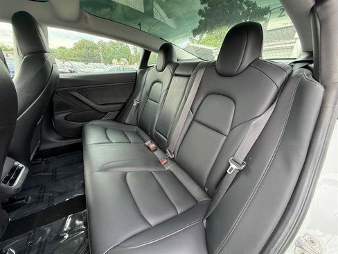 Used 2019 Tesla Model 3 Standard Range Plus RWD image 11