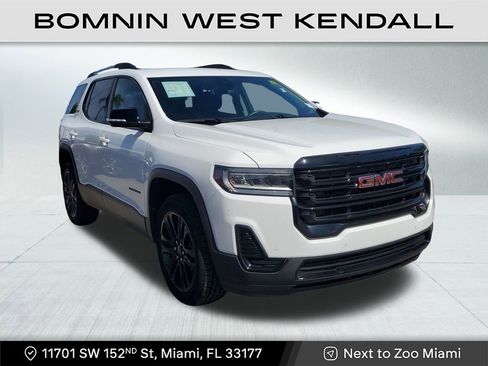 Used 2022 GMC Acadia SLE w/ Driver Convenience Package image 1