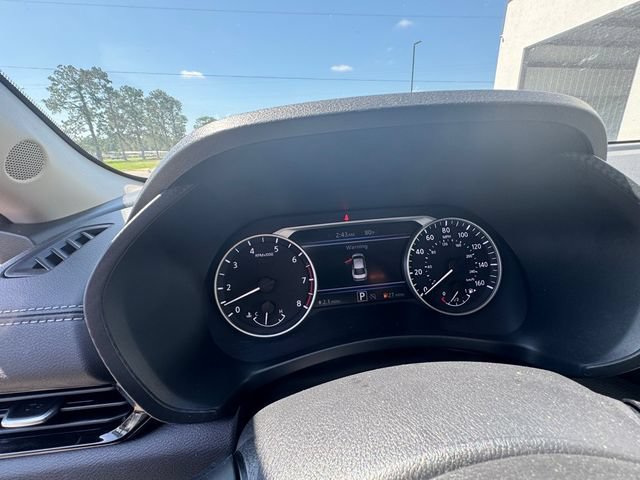 Used 2024 Nissan Sentra SV FWD image 13