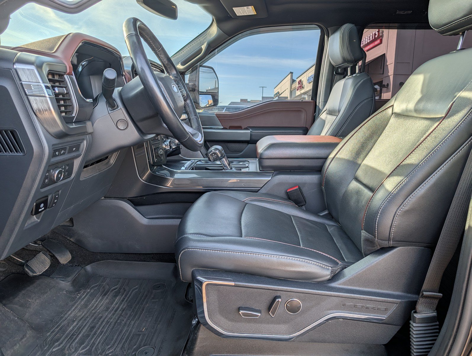 Used 2023 Ford F150 Lariat w/ Equipment Group 502A High AWD/4WD image 12