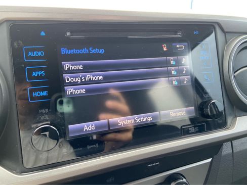 Used 2019 Toyota Tacoma SR5 RWD image 37
