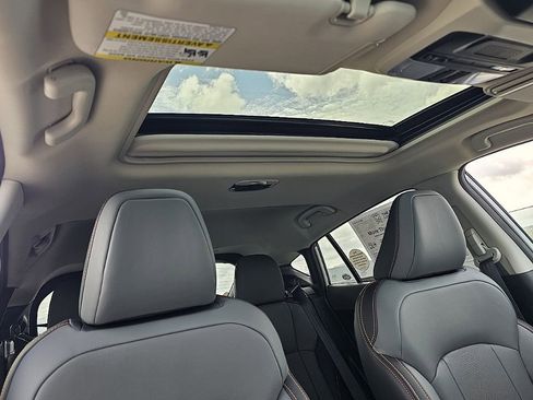 New 2026 Subaru Crosstrek 2.5i Limited AWD/4WD image 17