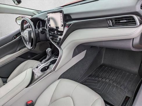 Used 2023 Toyota Camry XLE image 22