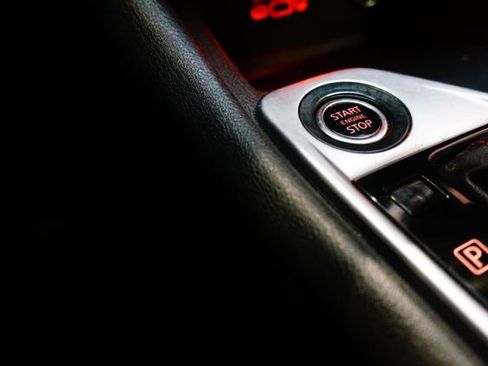 Certified 2023 Nissan Sentra SR w/ Midnight Edition Package FWD image 26