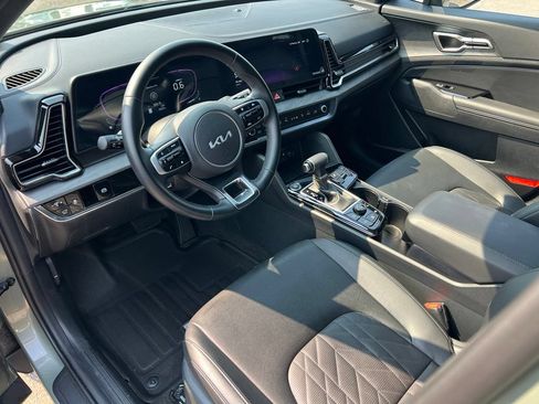 Certified 2025 Kia Sportage X-Line w/ Premium Package AWD/4WD image 17