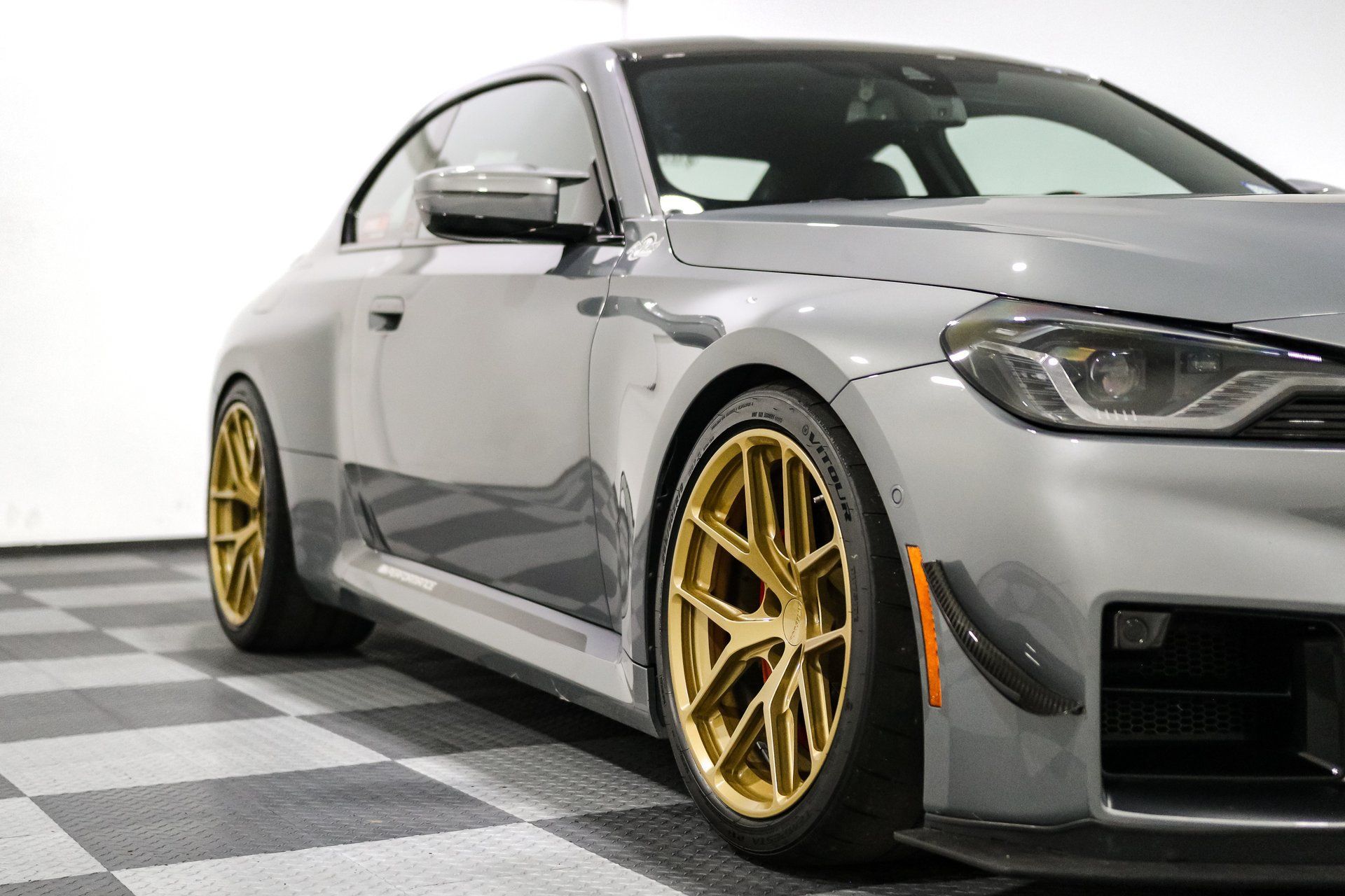 Used 2025 BMW M2 w/ Lighting Package RWD image 2