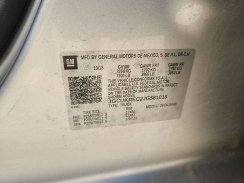 Used 2018 Chevrolet Silverado 1500 LT w/ All Star Edition image 39