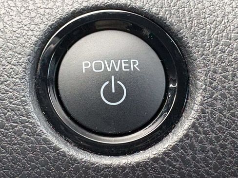Used 2025 Toyota Camry SE FWD image 20