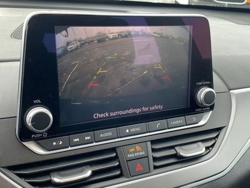 Used 2023 Nissan Altima 2.5 SR image 10