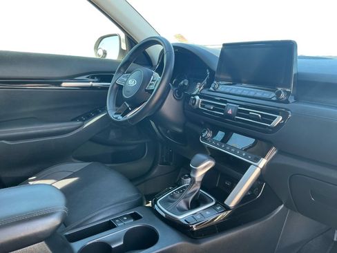 Used 2021 Kia Seltos SX w/ SX Sunroof Package AWD/4WD image 17
