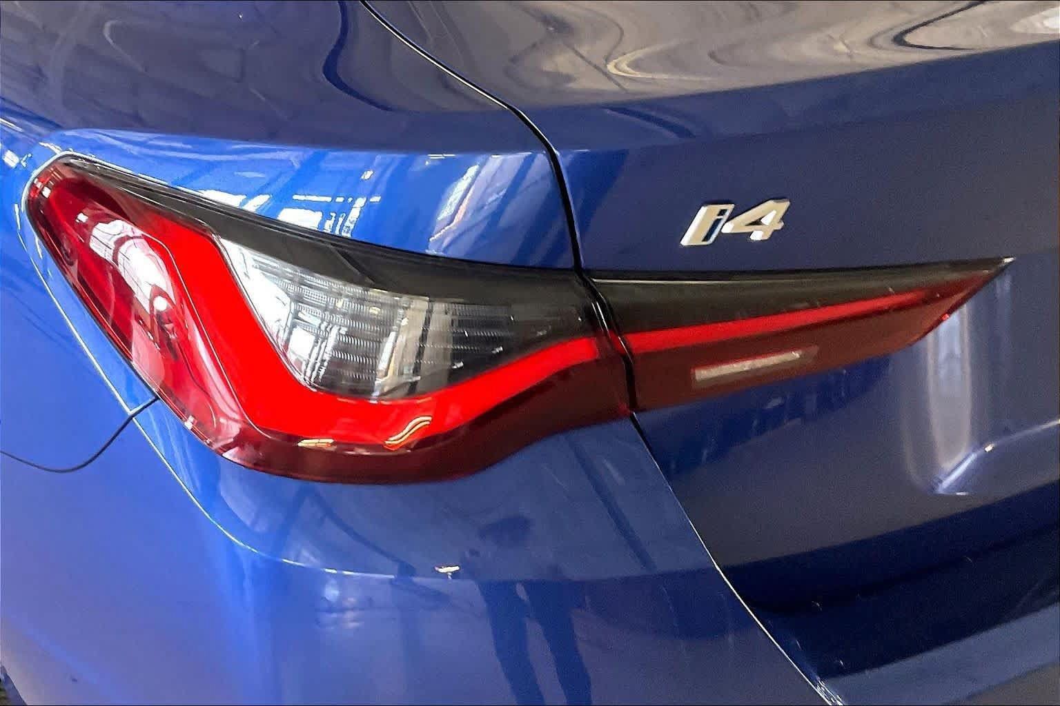 Used 2023 BMW i4 eDrive40 w/ M Sport Package RWD image 26