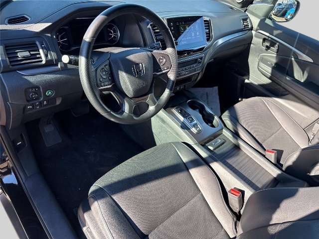 Used 2023 Honda Passport EX-L image 10
