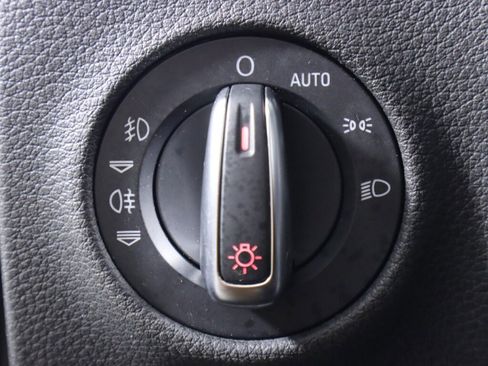 Used 2014 Audi Q7 3.0T S line Prestige w/ Technology Package image 10