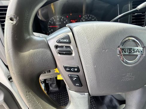 Used 2019 Nissan NV 2500 SV RWD image 27
