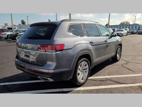 Used 2021 Volkswagen Atlas SE image 20