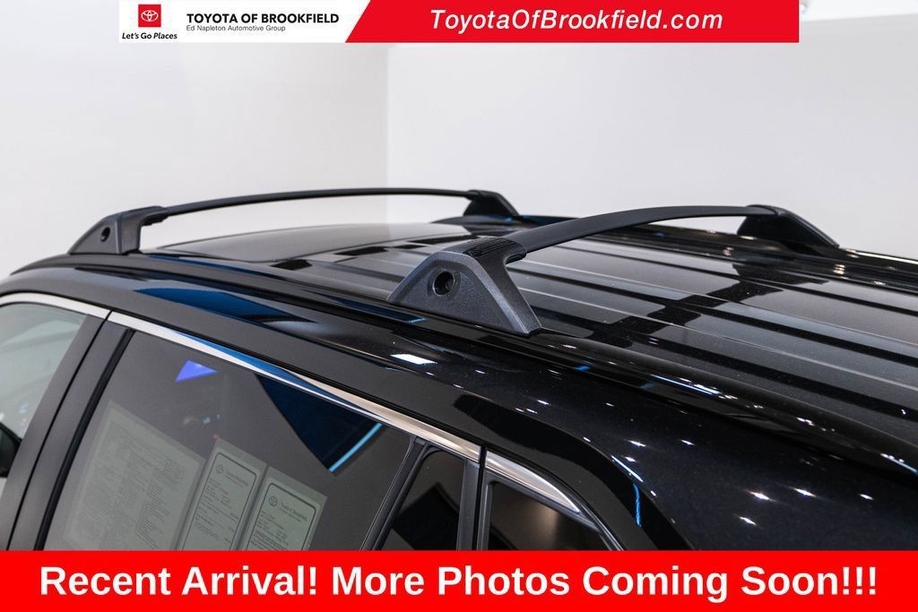 Certified 2024 Toyota RAV4 XSE w/ Weather Package AWD/4WD image 11