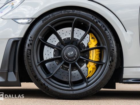 Used 2018 Porsche 911 GT2 RS RWD image 8