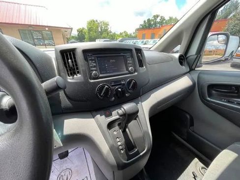 Used 2017 Nissan NV200 SV w/ Technology Package image 13